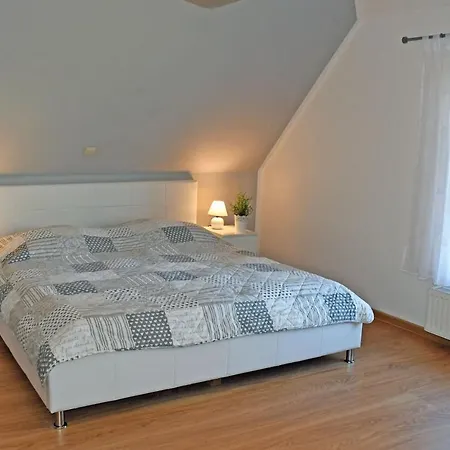 In Lipsitz Auf Rue Apartment